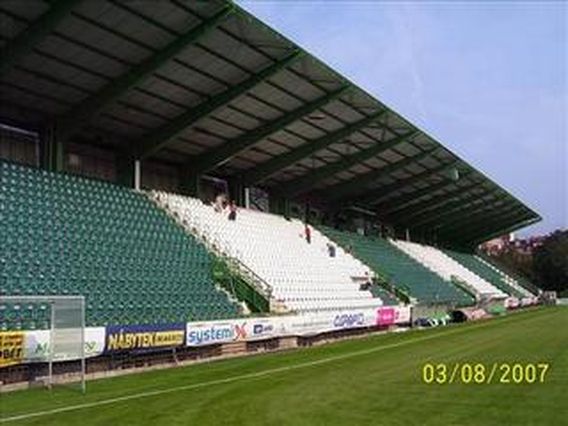images/clanky/bohemians_tribuna.jpg