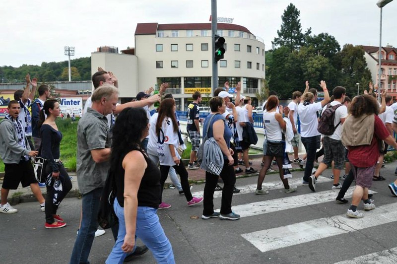Invaze do evcova!